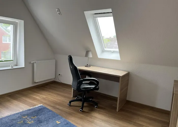 Bakker Huus Dg * אמדן